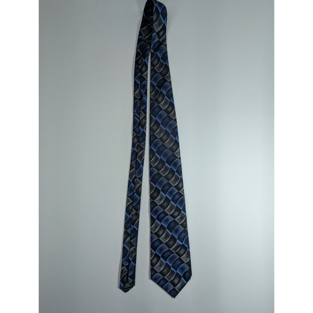 Paul Dione 100% Silk Tie